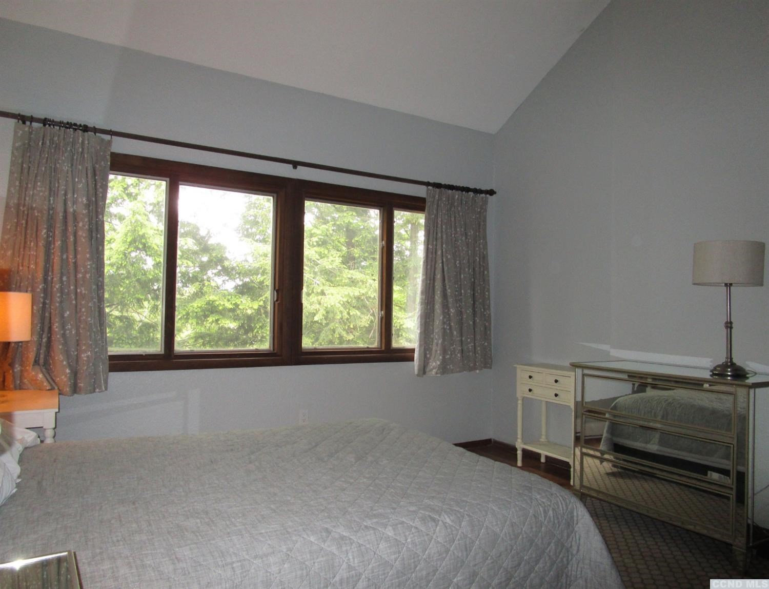 15 Brainard Ridge Rd, Windham, NY 12496