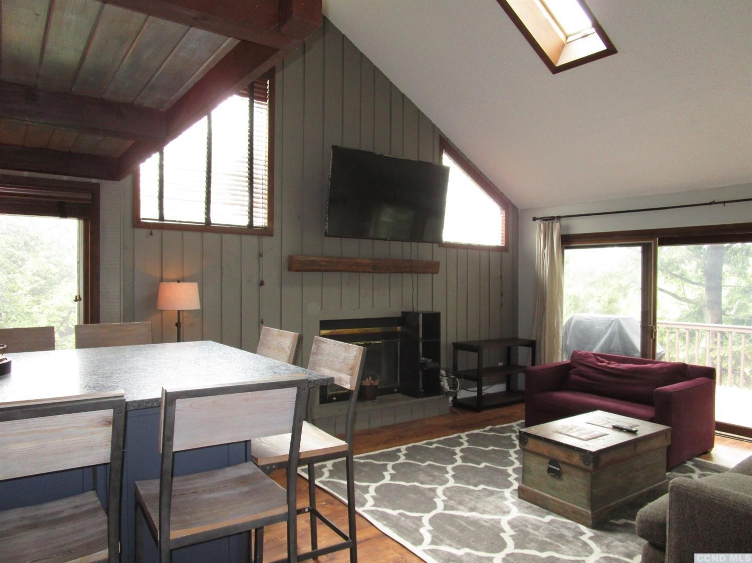 15 Brainard Ridge Rd, Windham, NY 12496