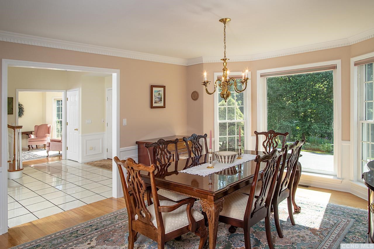 31 Hilee Road, Rhinebeck, NY 12572