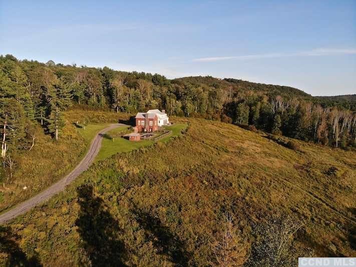 150 Harrington Drive, Austerlitz, NY 12017