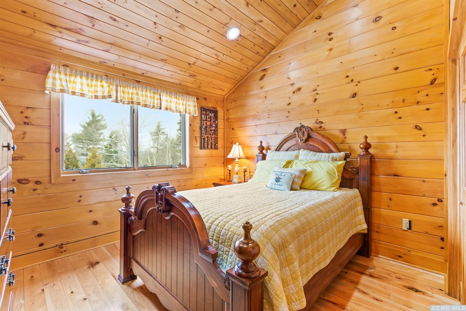 270 Harrington Drive, Austerlitz, NY 12017