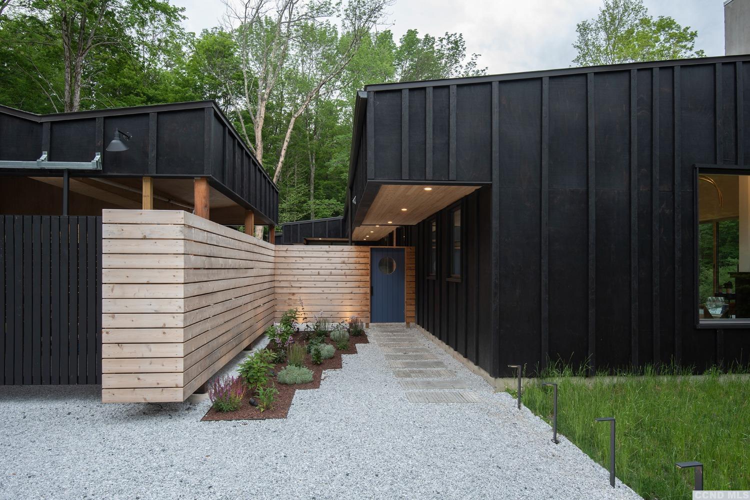 388 Harrington Drive, Austerlitz, NY 12017